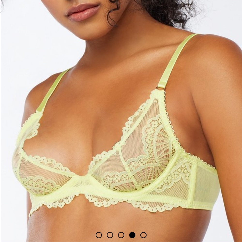 Scalloped Lace Unlined Bra and bottoms NWT 🥰 - Picture 9 of 13